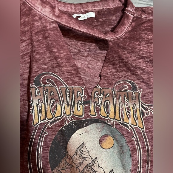 🩷Maurice’s size large t shirt women’s have faith in your journey - Picture 2 of 2